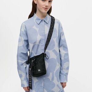 NWT Marimekko Essential Black Bucket bag